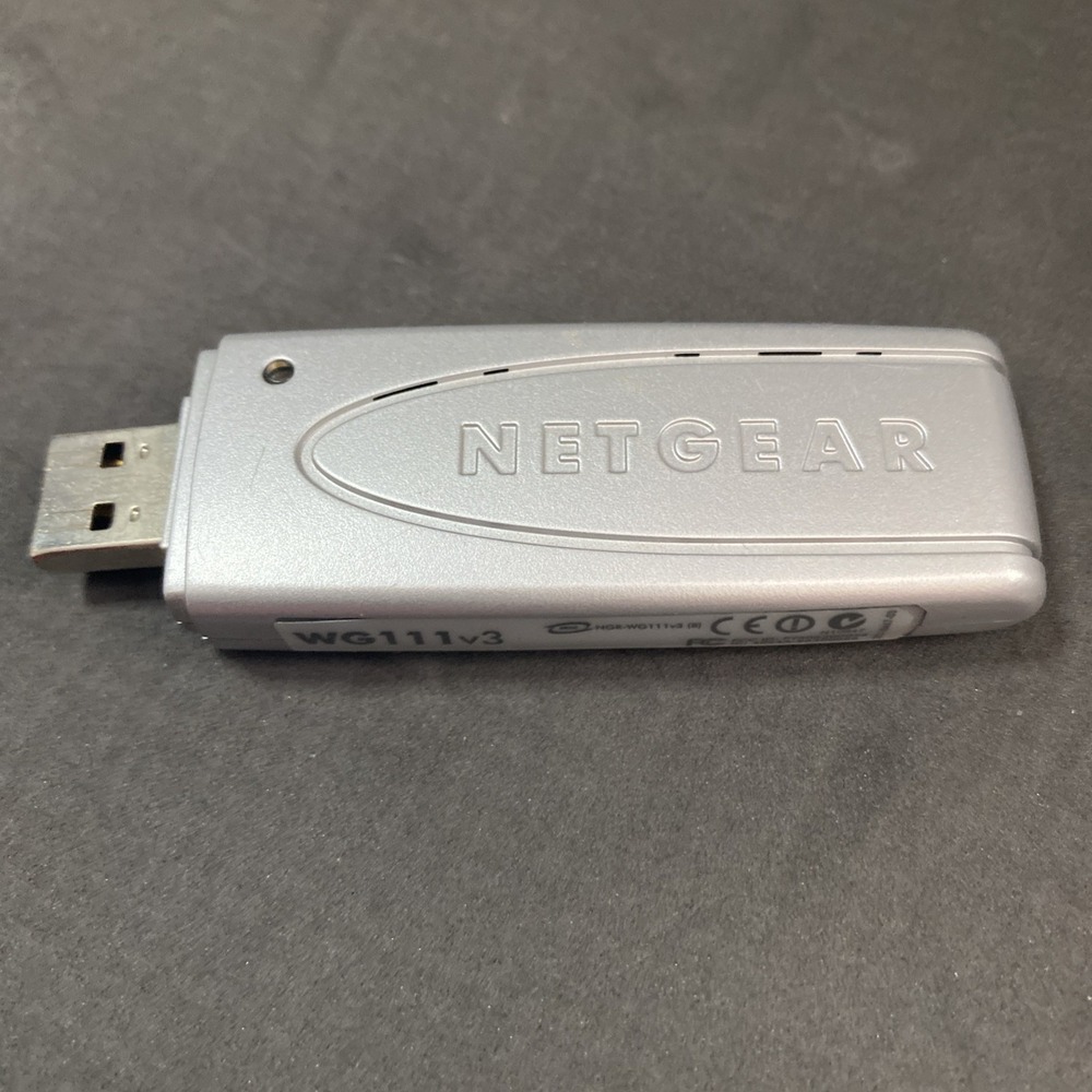 NETGEAR WG111V3 WIRELESS USB ADAPTER WIRE LESS C3